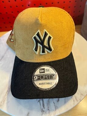 New Era 9FORTY New York Yankees Corduroy Hat